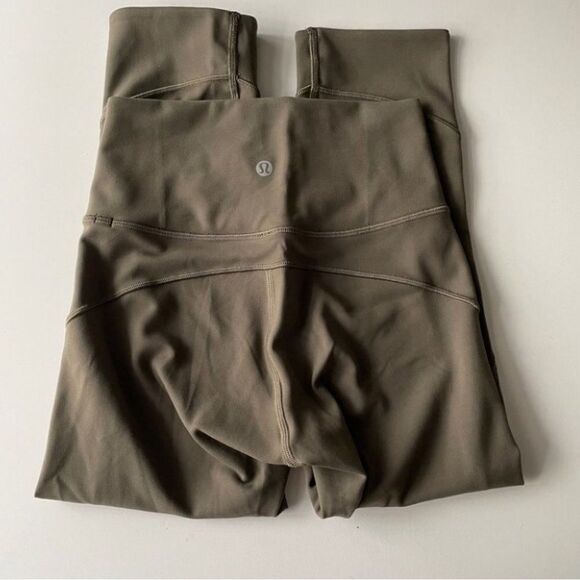 Lululemon In Movement Crop Olive Green Size 2‎ - Picture 2 of 11